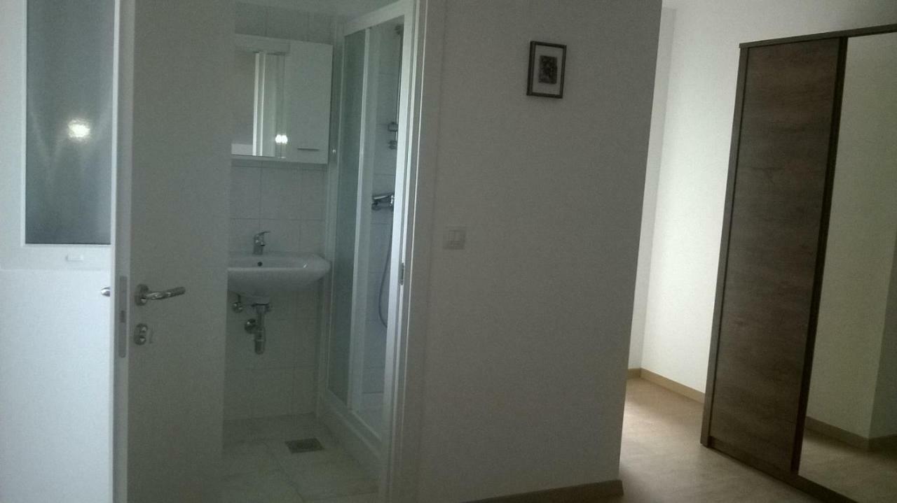 Apartments Villa Ulivo - Apartment Sol 法扎纳 外观 照片